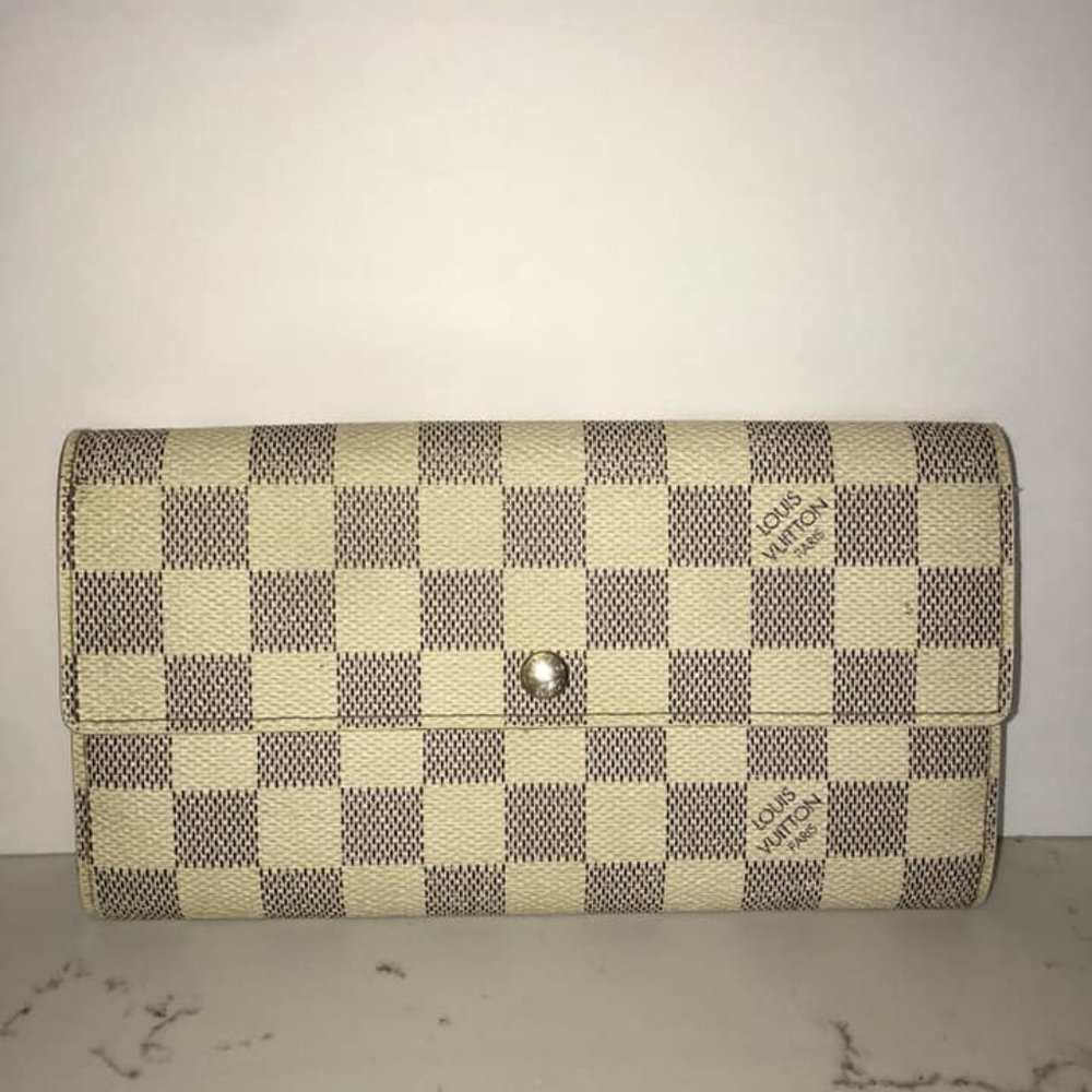 Louis Vuitton Cream and Brown Checkered Wallet